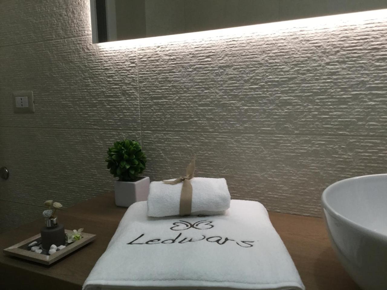 Bed and Breakfast Ledwars Taviano  Esterno foto